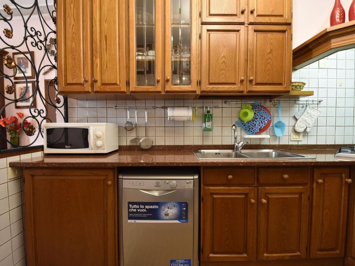Apartment Campo Santa Maria Formosa By Interhome Венеція Екстер'єр фото