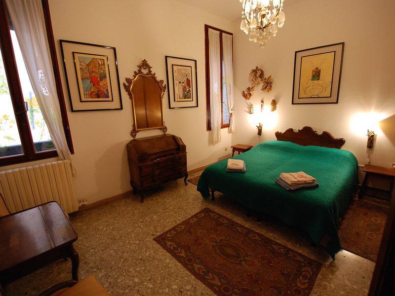 Apartment Campo Santa Maria Formosa By Interhome Венеція Екстер'єр фото